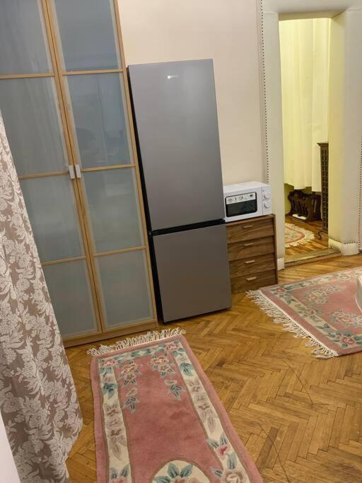 Central Location For One Person Budapest Exteriör bild